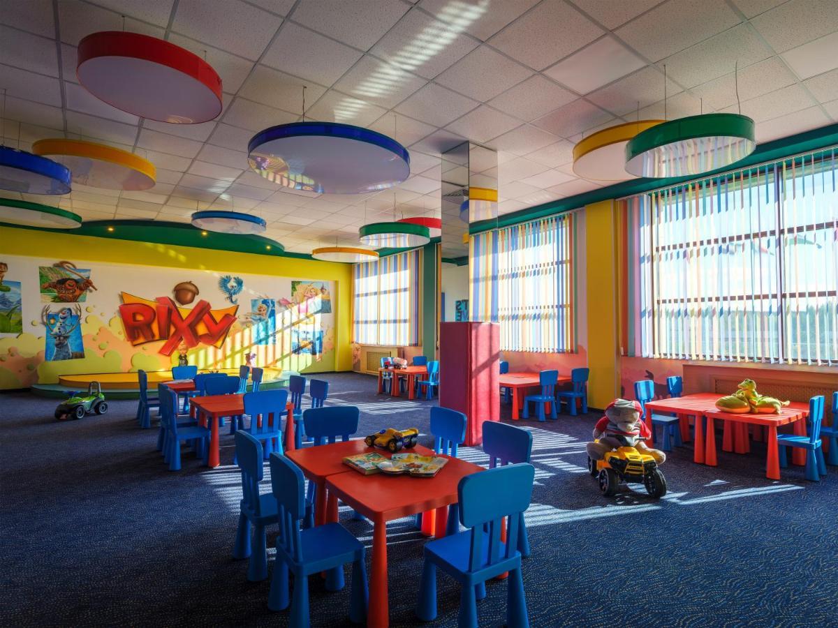 Rixos Borovoe Hotel Shchūchīnsk Екстериор снимка The interior of the Legoland Discovery Centre in Oberhausen, Germany