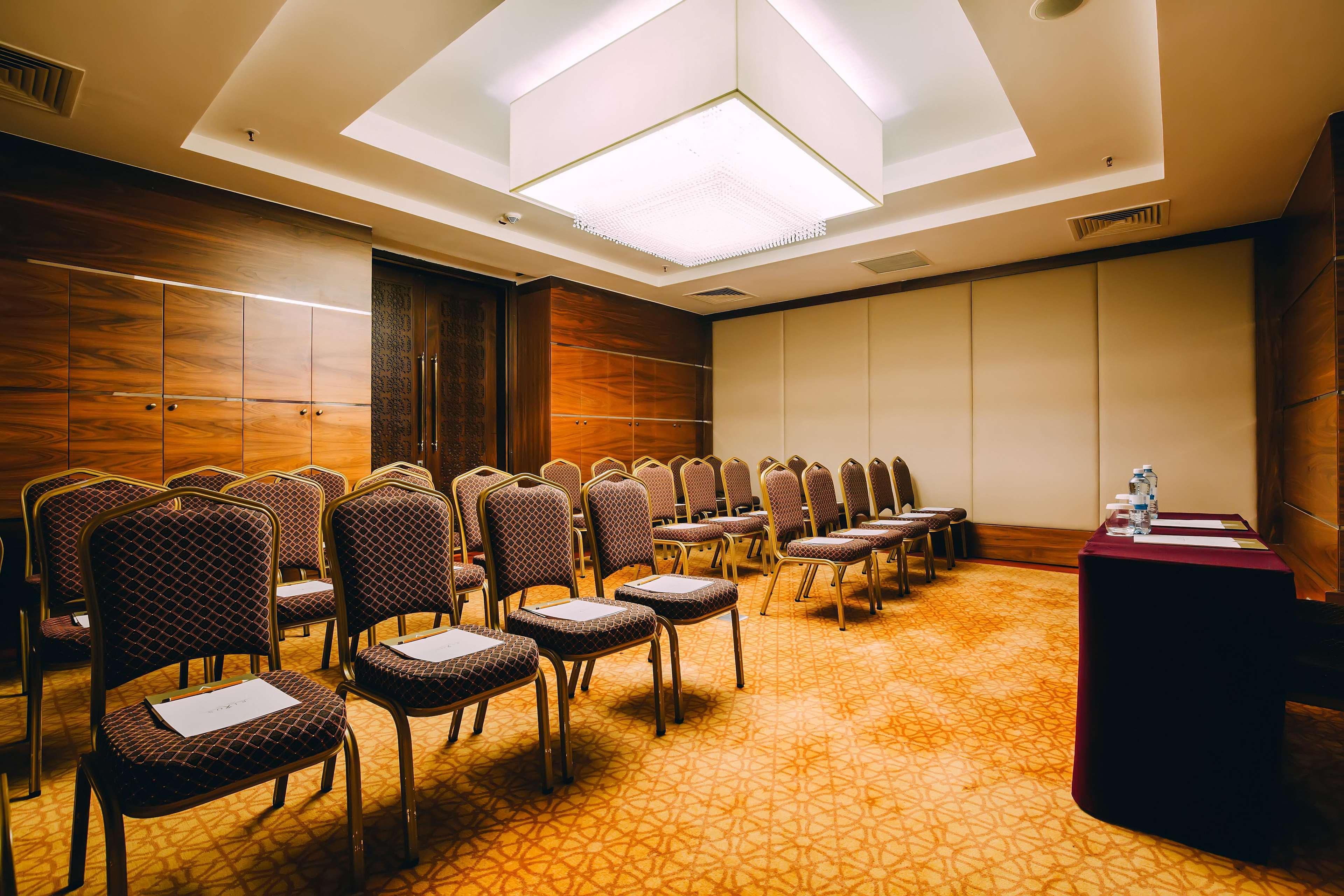 Rixos Borovoe Hotel Shchūchīnsk Екстериор снимка Meeting room
