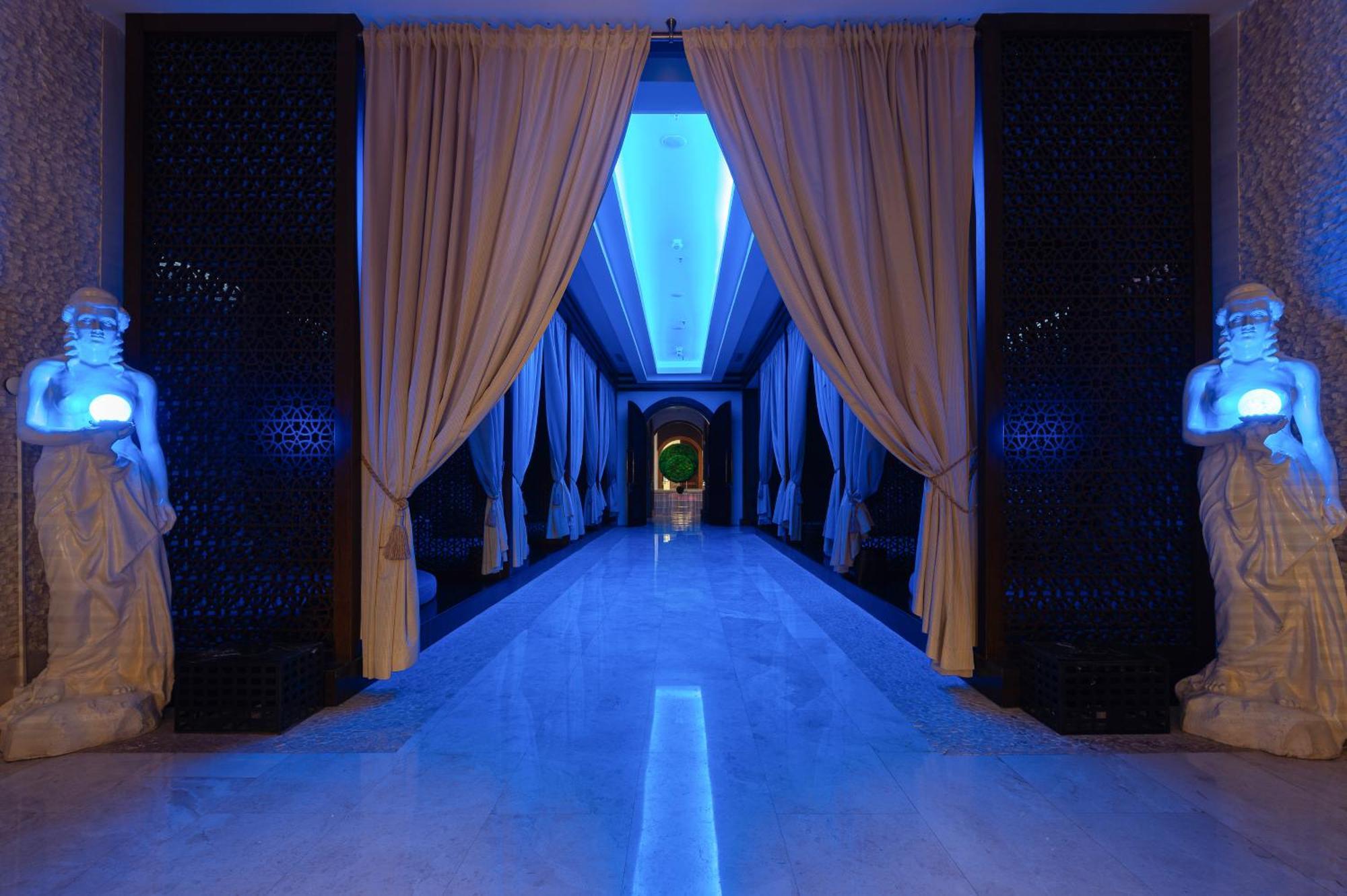 Rixos Borovoe Hotel Shchūchīnsk Екстериор снимка The spa at the Four Seasons Hotel, Istanbul